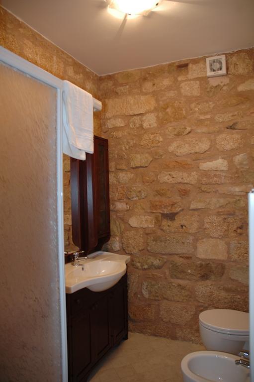 La Mola Maringalli Guest House Cascia Exterior photo